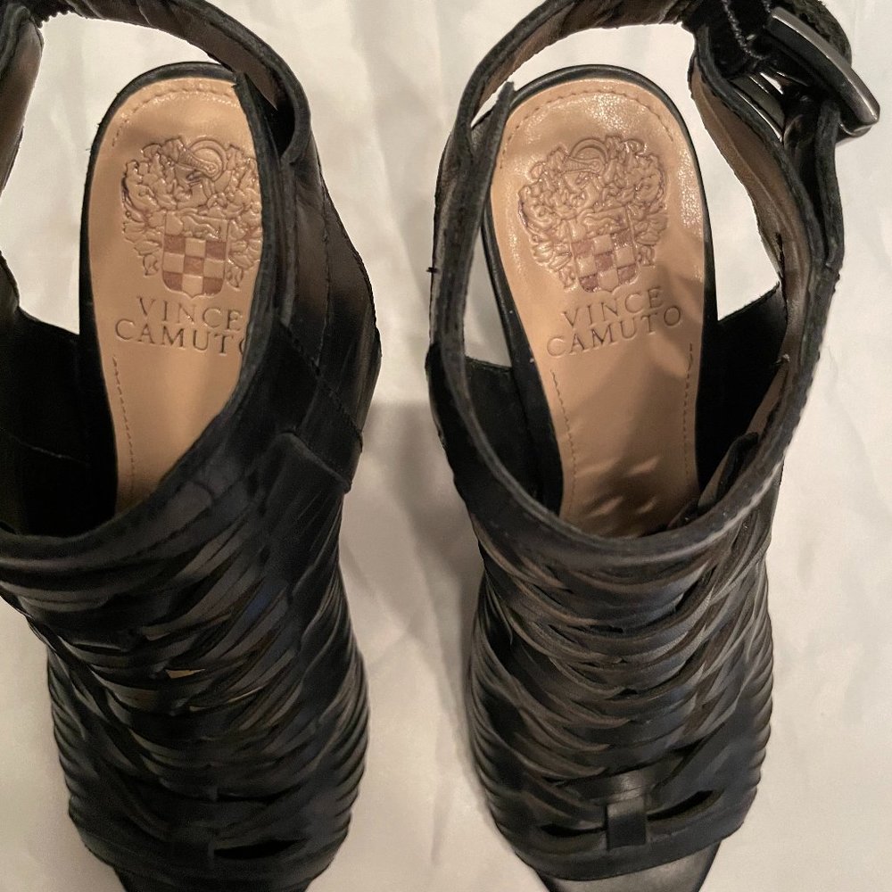 Black Vince Camuto Gladiator sandals with heel